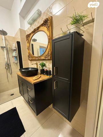 דו משפחתי, אנגל, נווה דוד, רמלה