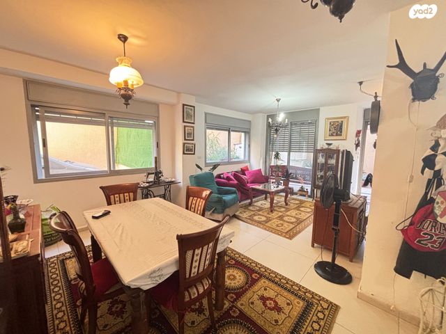 דירת גן, אנה פרנק, מרכז, כפר סבא