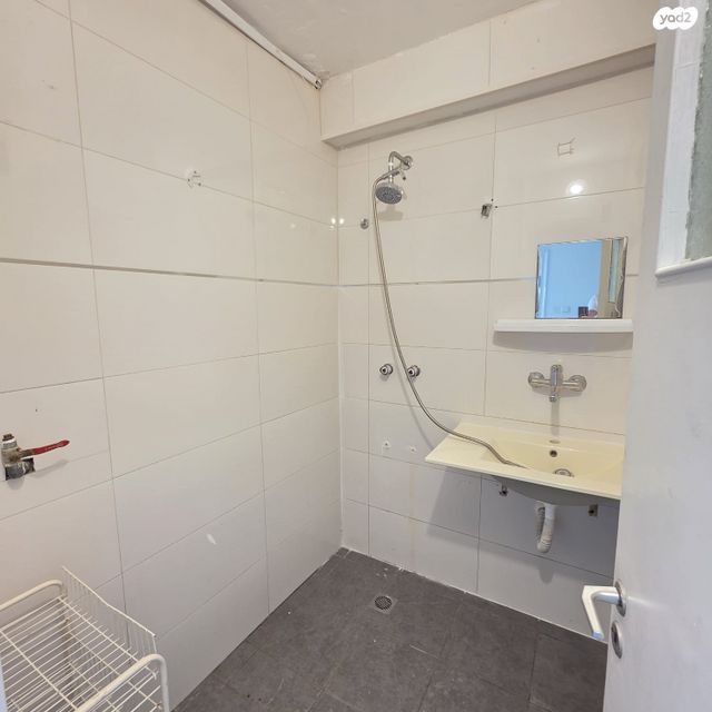 דירה, הגפן 7, דרומית, נצרת עילית / נוף הגליל