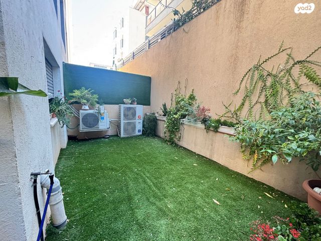 דירת גן, אנה פרנק, מרכז, כפר סבא