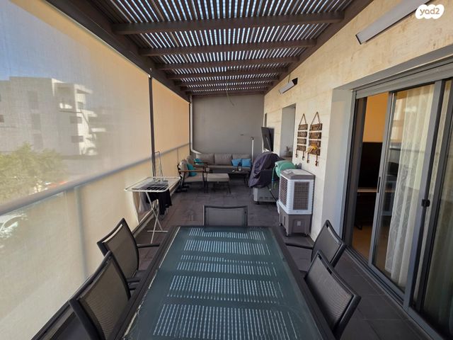 דירה, הציפורים, מודיעין מכבים רעות