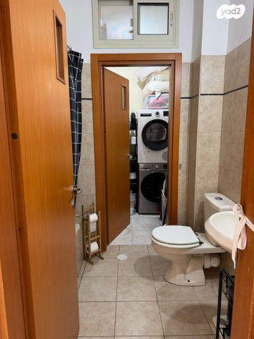 דירה, שדרות יוהנה ז'בוטינסקי, נווה זאב, נאות אילן, באר שבע