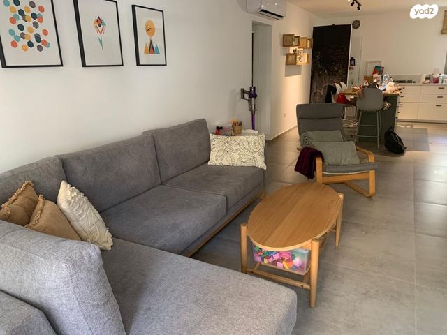 דירה, בר אילן, נווה דוד רמז, רעננה