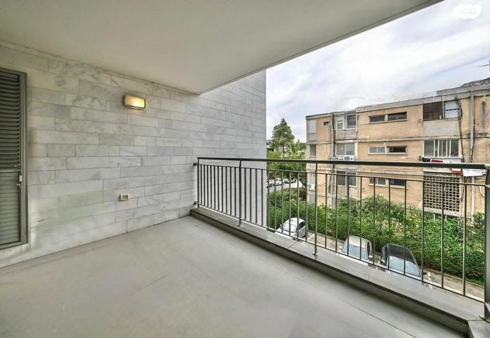 דירה, אפקה, תל אביב יפו