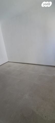 דירה, זאב ברנדה, המרכז השקט / מרכז העיר, פתח תקווה