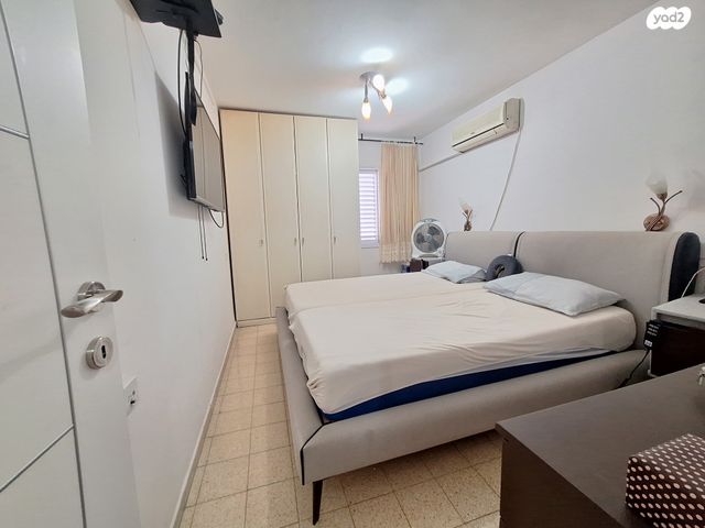 דירה, יאשיהו, לבאות, ערד