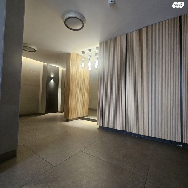 דירה, תדהר, המכבים, גבעת זאב