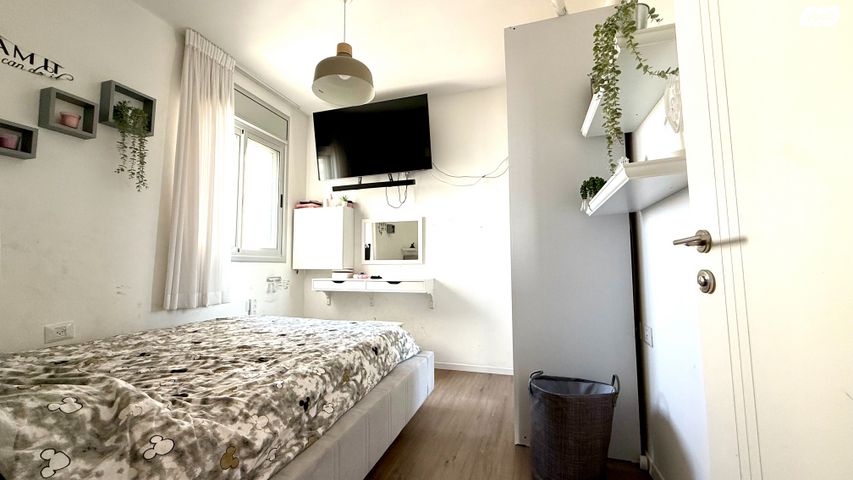 דופלקס, קנדלר, רחובות