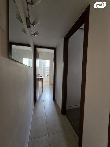 דירה, שלום עליכם, בת ים