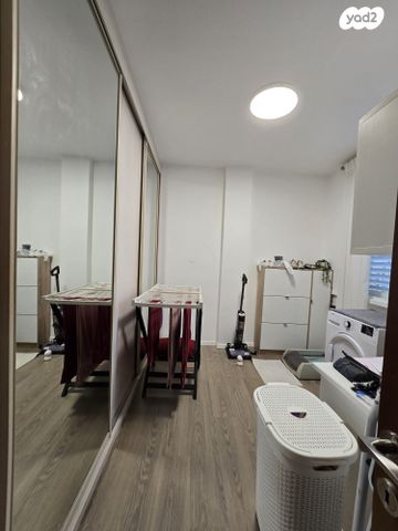 דירה, שלום עליכם, בת ים