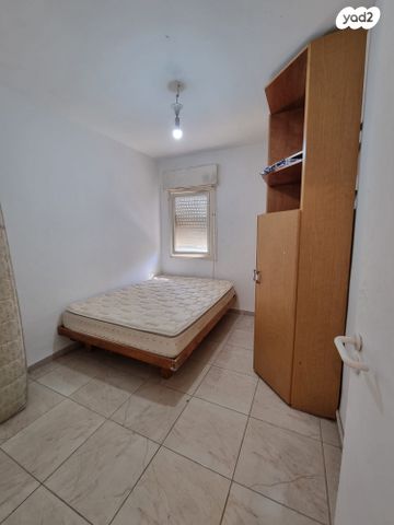 דירה, הרב הרצוג 20, גבעת הרקפות, גבעת תל חי, קרית אתא