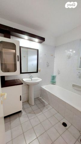 דירה, כ"ט בנובמבר, דרום מזרח, בת ים