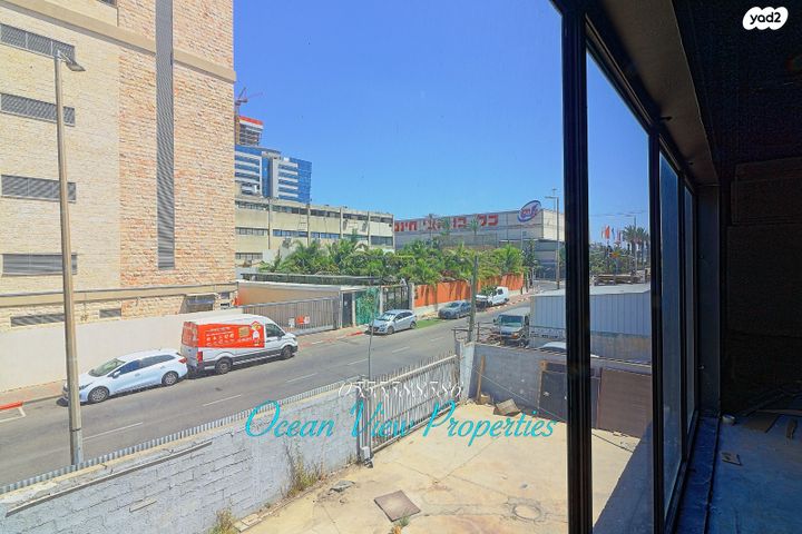 חנויות/ שטח מסחרי, אלטלנה 7, מב"ת מערב, אזור תעשייה חדש, ראשון לציון