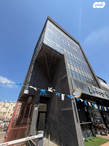 משרדים, דרך רזיאל 11, צפון מזרח מרכז העיר, נתניה