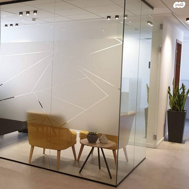 משרדים, יגאל אלון, תל אביב יפו