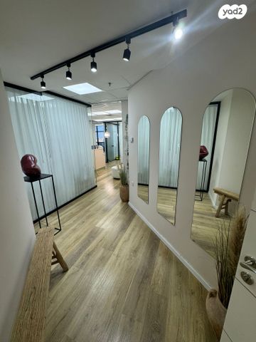 משרדים, נפתלי פלטין 7, מב"ת מערב, אזור תעשייה חדש, ראשון לציון