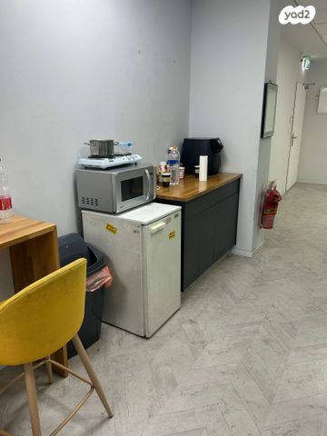 מבני תעשיה, האורג, מרכז עינב, מודיעין מכבים רעות