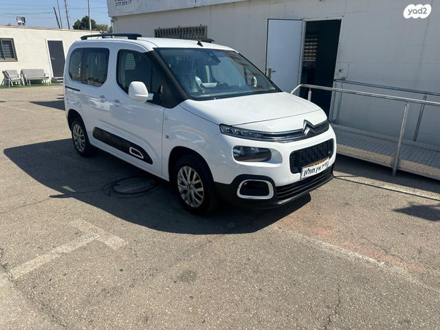 מודעת רכב סיטרואן ברלינגו
