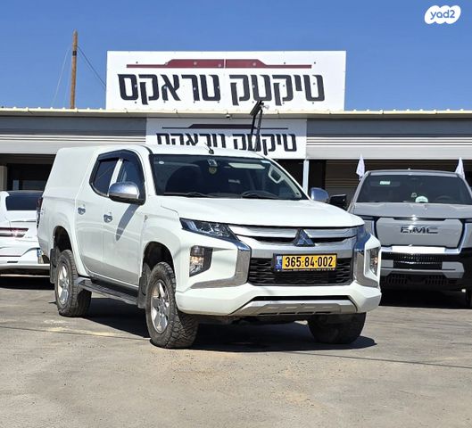 מודעת רכב מיצובישי טרייטון / L200