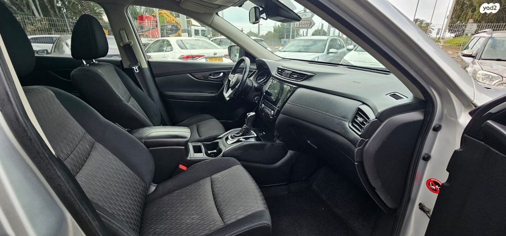 ניסאן אקס טרייל