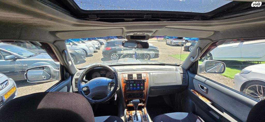 יונדאי טאראקן