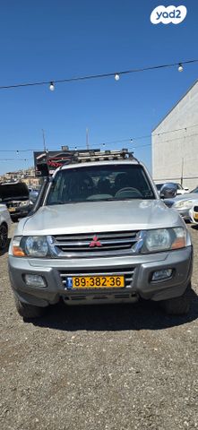 מיצובישי פג'רו