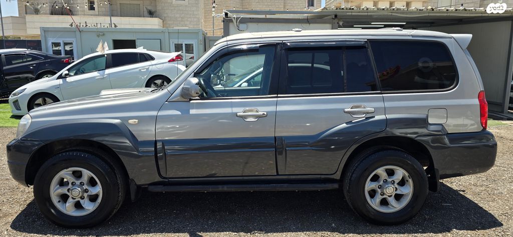 יונדאי טאראקן