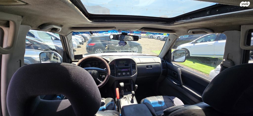 מיצובישי פג'רו