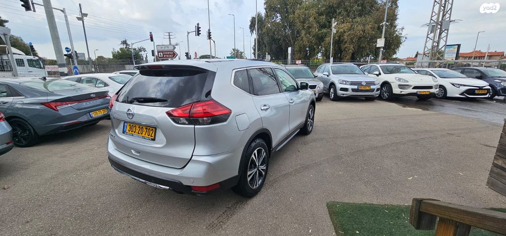 ניסאן אקס טרייל