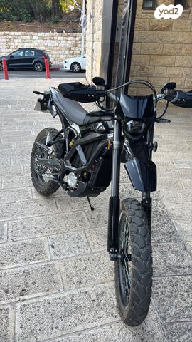 מודעת רכב סורון ULTRA BEE T