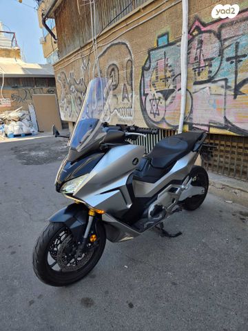 מודעת רכב הונדה פורזה 750