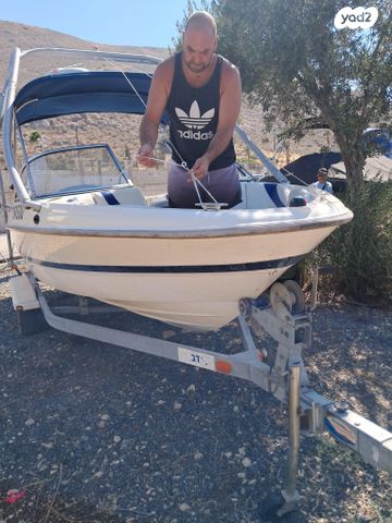 יאכטות - סירות מנוע