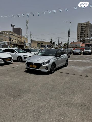 מודעת רכב יונדאי i20