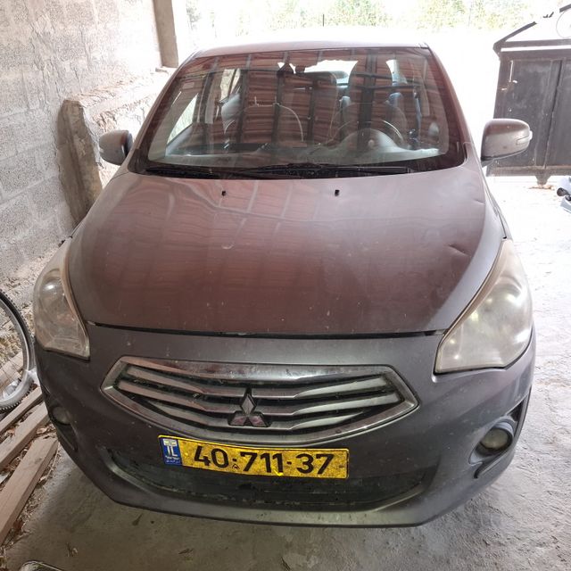 מודעת רכב מיצובישי אטראז'