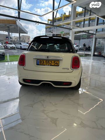 מודעת רכב מיני קופר