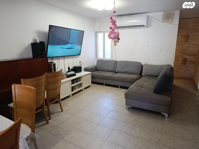 הרמב"ם 9