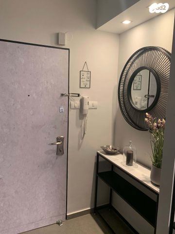 דירה, לסקוב 18, בן גוריון, חולון