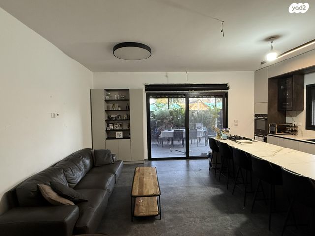 דו משפחתי, אדמונית החורש 1, הכלניות, שדרות