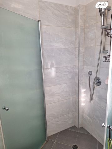 דירה, יוסף ספיר 1, רסקו א', חולון