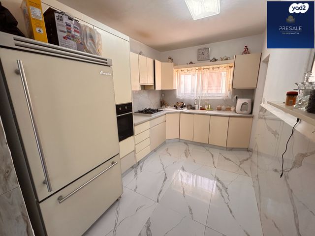 דירת גן, חלמיש, ערד