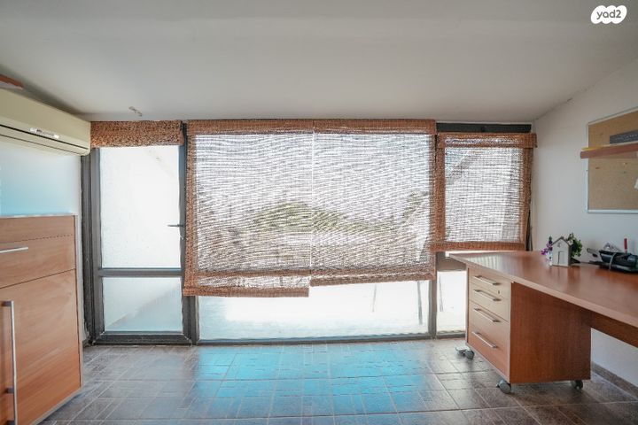 בית פרטי/ קוטג', גילון