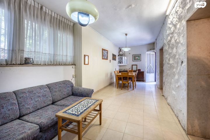 דירת גן, יהודה הנשיא 11, קטמונים, ירושלים