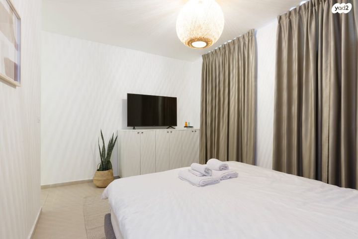 דירת גן, בן אחיטוב 7, עג'מי, גבעת העליה, תל אביב יפו