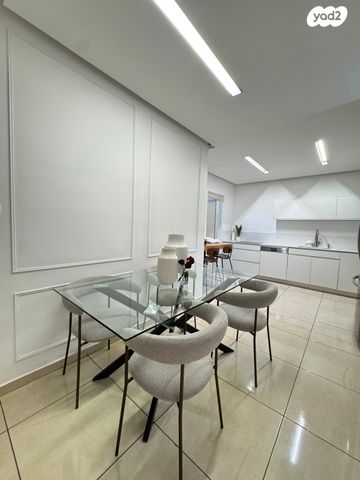 דירת גן, שושנה דמארי 20, קרית האמנים, מצליח, רמלה