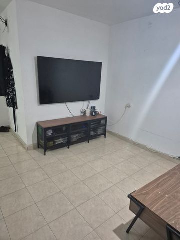 דירה, דימונה