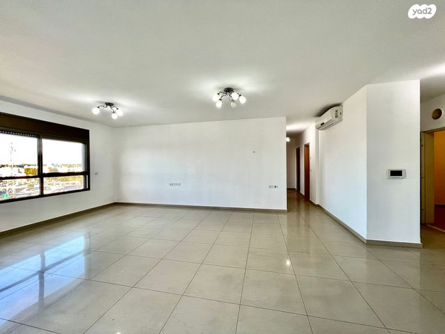 דירה, לח"י 10, רמת אפרים, נתניה