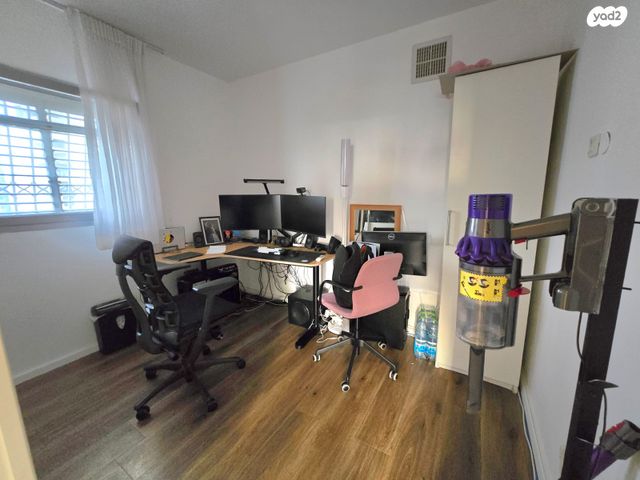 דירה, יעקב פיכמן, ח-501, חולון