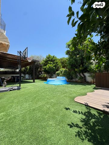 שושנה דמארי 20