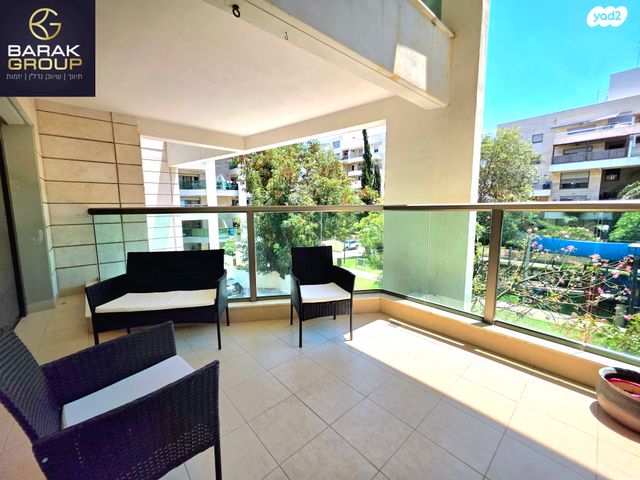 דירה, יוסף 12, קרית השרון, נתניה