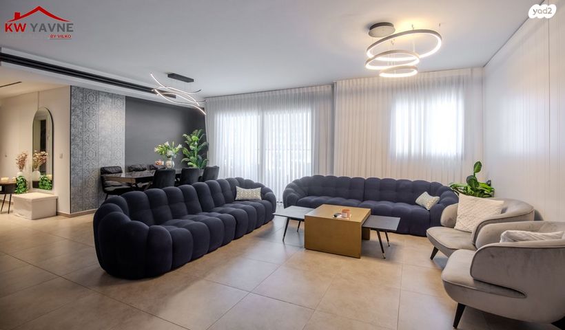 דירה, רחל המשוררת, נאות שמיר, יבנה